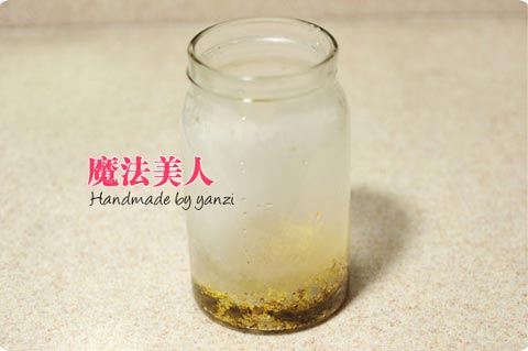 自制冰糖桂花茶——簡(jiǎn)單的美白排毒茶