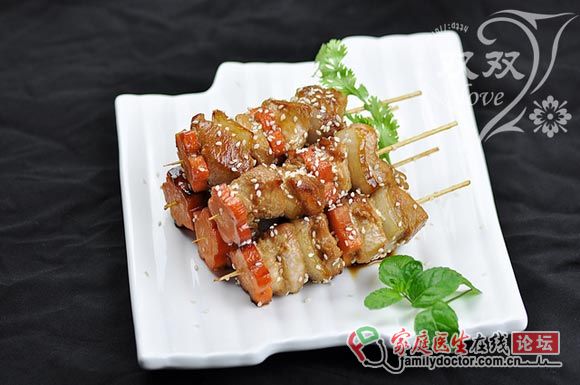 巧用平底鍋做燒烤風(fēng)味雞肉串——叉燒雞肉串