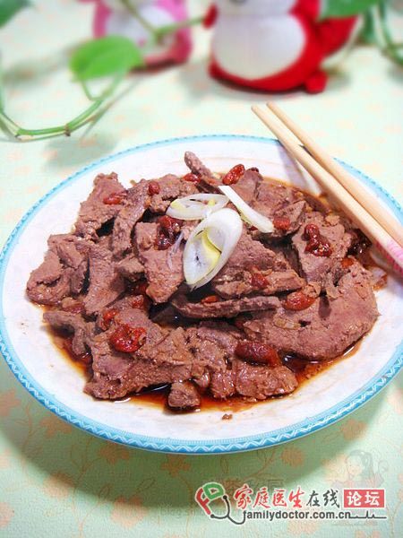 具有五大功效的營養(yǎng)蒸菜——枸杞蒸豬肝