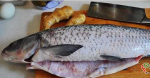 【美食達(dá)人】+剁椒魚(yú)頭的做法