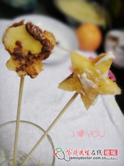 美食達(dá)人 巧克力蘋果棒棒糖的做法